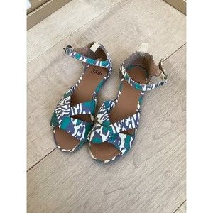 Gap us 11 todlers animal print girls strapy sandals shoes